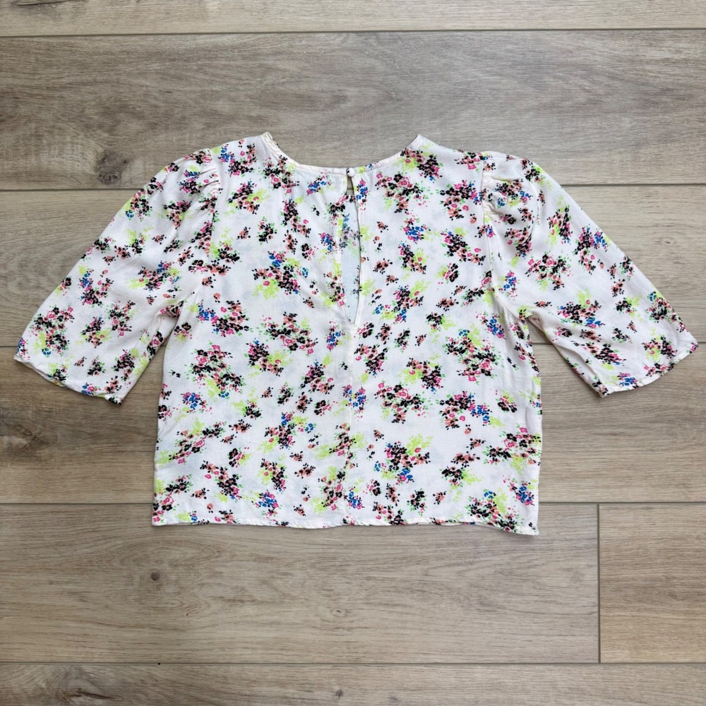 Revolve AFRM Floral Blouse Soft Girl Cali Summer Mina Rayon Crop Top Small - Picture 8 of 10